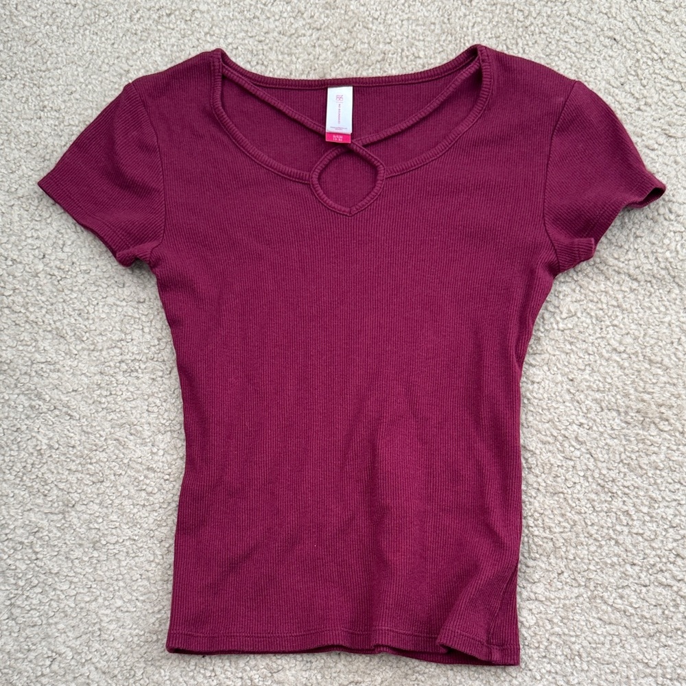 No Boundaries Maroon Short Sleeve small top/long crop